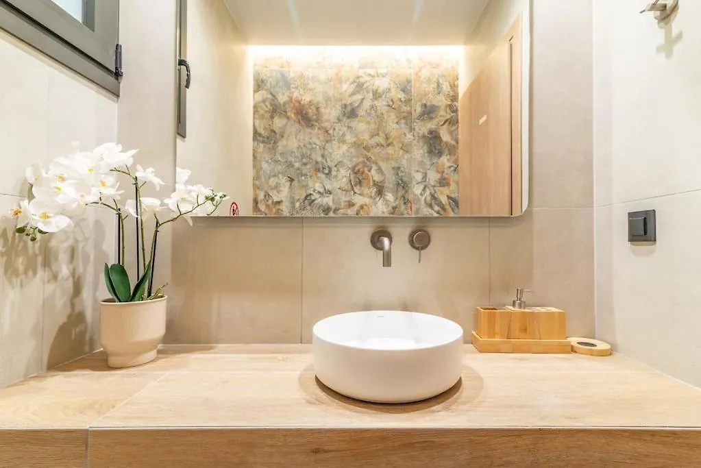 New Stylish Apt Near Downtown Heraklion  0*, Heraklion (Crete) Greece